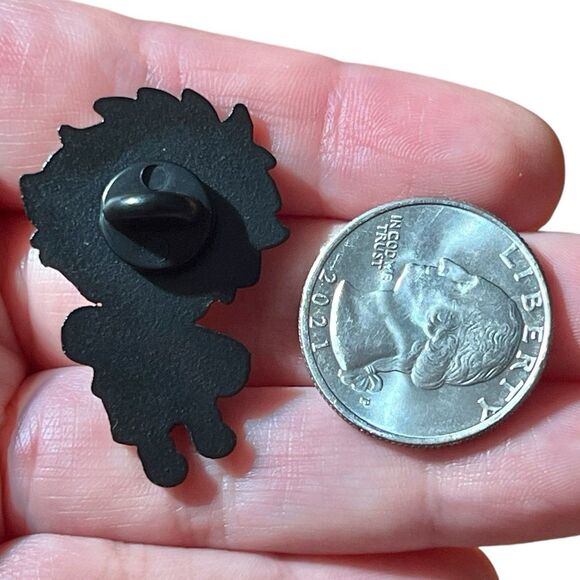 Hunter X Hunter Killua Enamel Pin - Picture 3 of 3